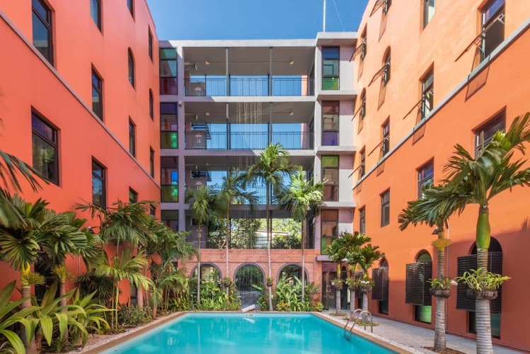 Ban Suan Phran Nok Hotel