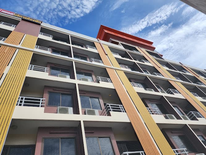 โรงแรมเคสตาร์